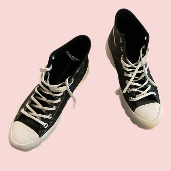 Converse Chuck Taylor All Star Lugged High Tops - Picture 5 of 6